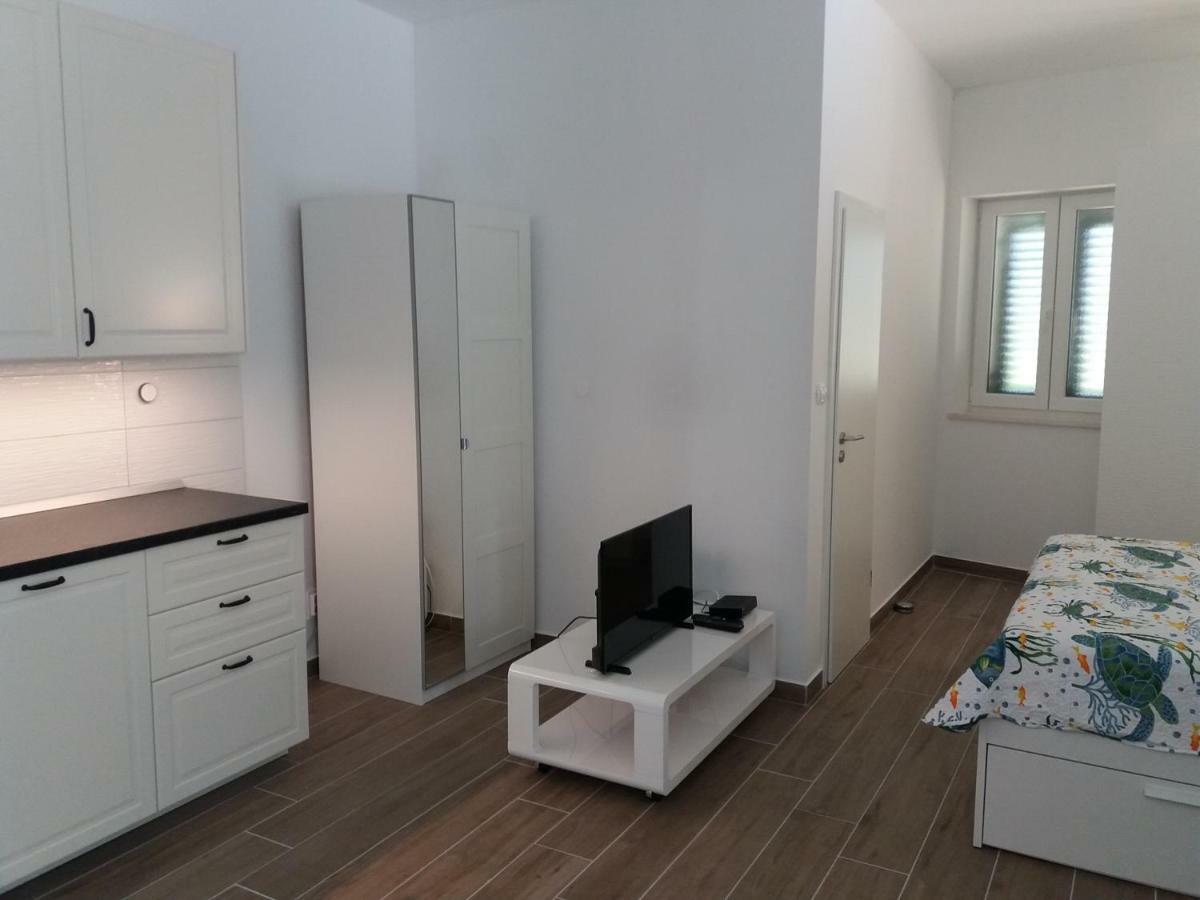 דוגי ראט Apartment Kadic מראה חיצוני תמונה